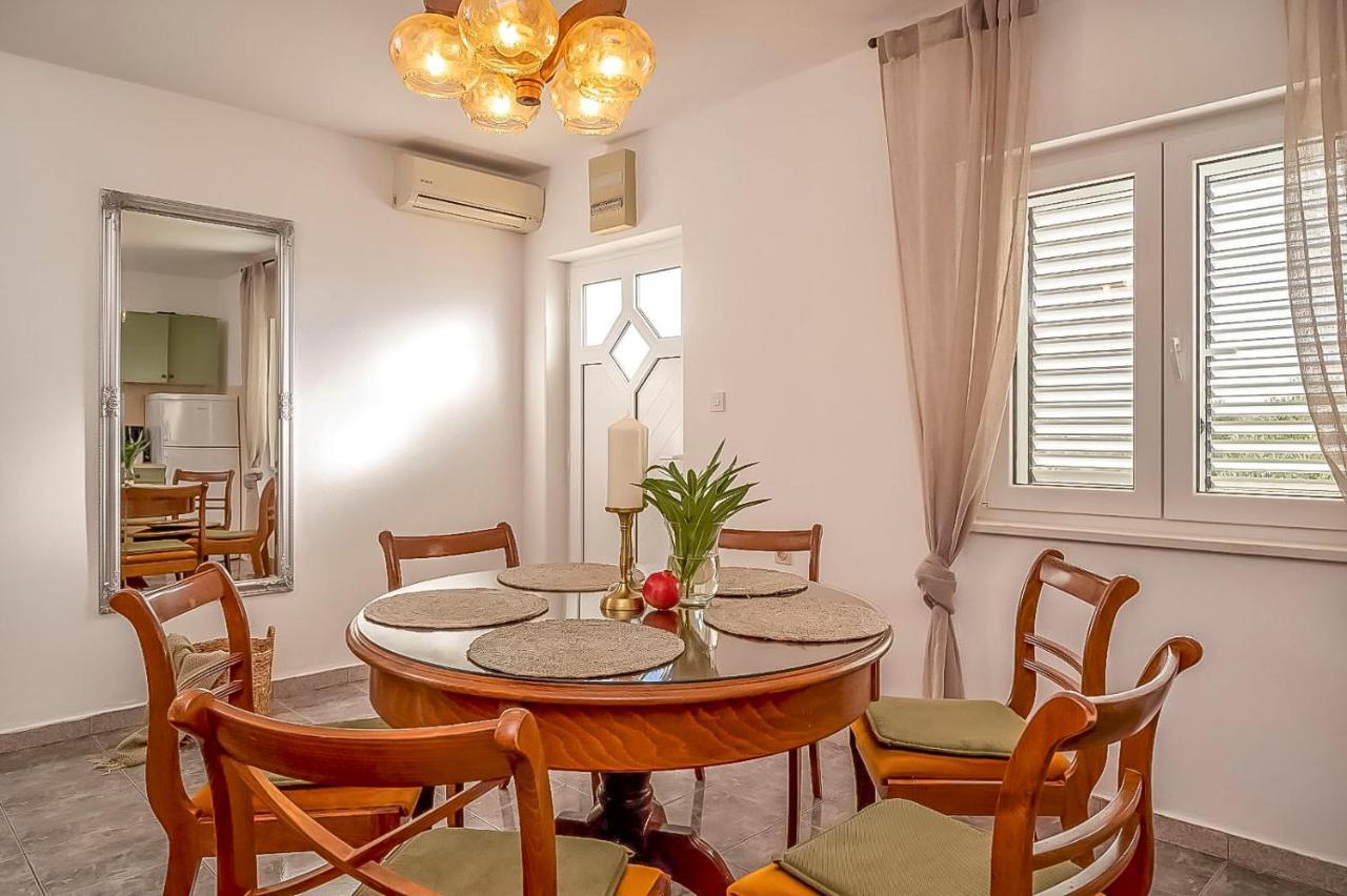 Apartments Matija Rogoznica  Ngoại thất bức ảnh