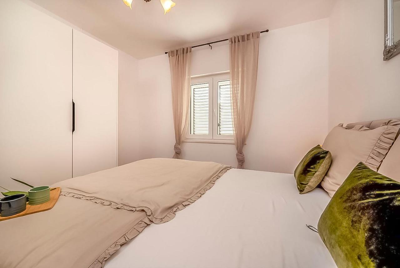 Apartments Matija Rogoznica  Ngoại thất bức ảnh