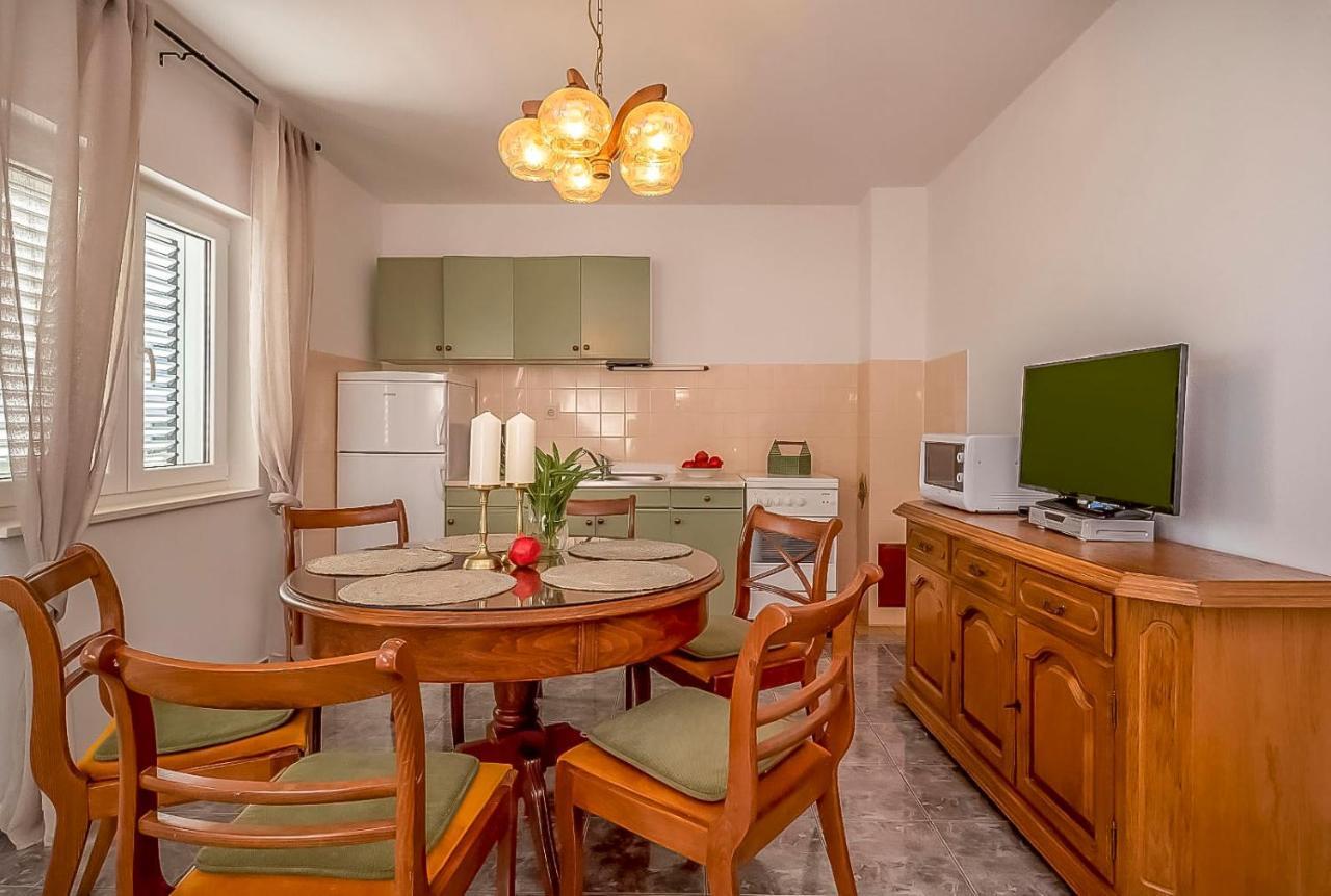 Apartments Matija Rogoznica  Ngoại thất bức ảnh