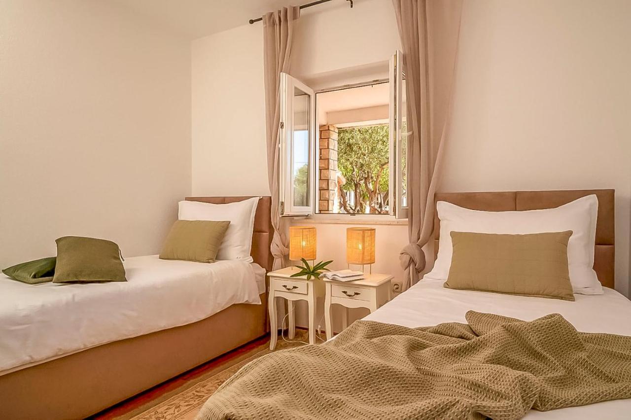 Apartments Matija Rogoznica  Ngoại thất bức ảnh