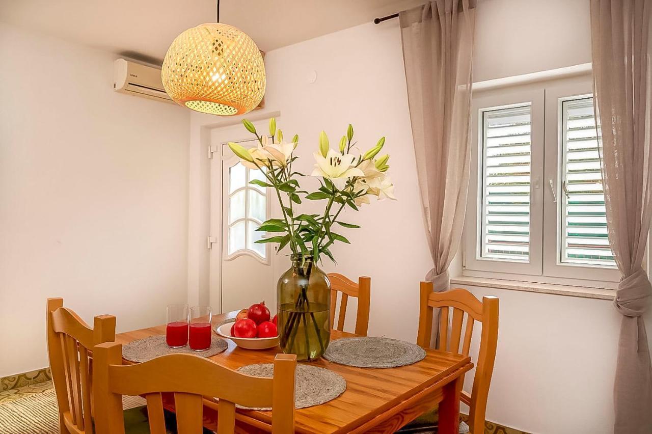 Apartments Matija Rogoznica  Ngoại thất bức ảnh